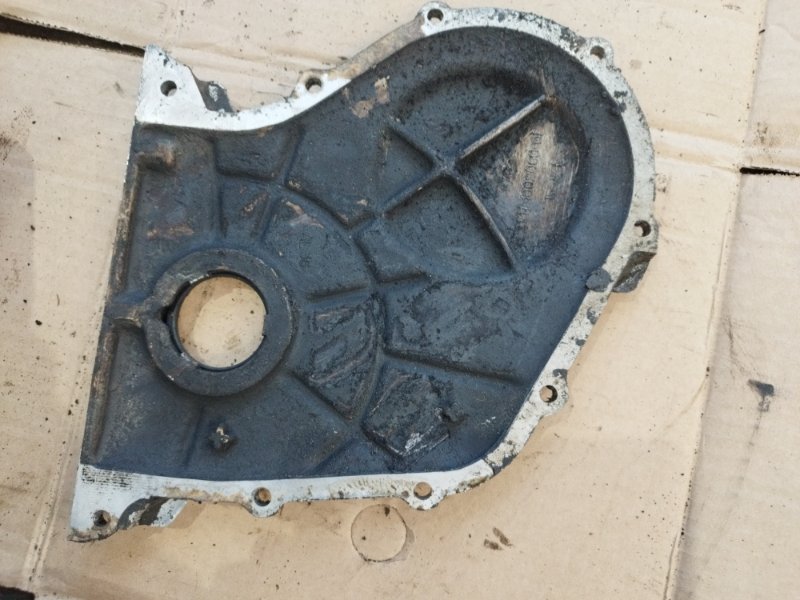 Крышка двигателя лада 2105 21053