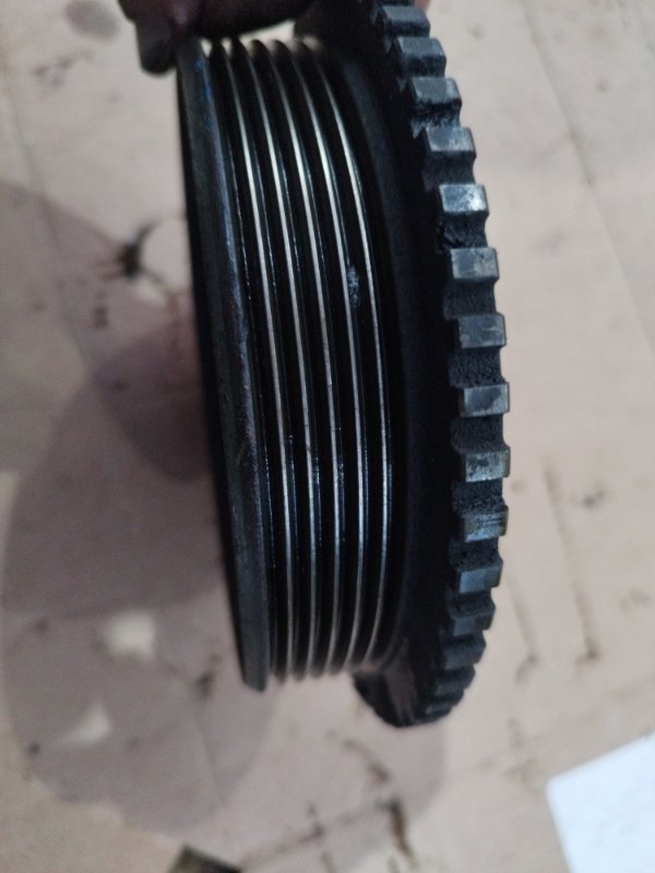 Шестерня коленвала лада 2114 2006 хэтчбек