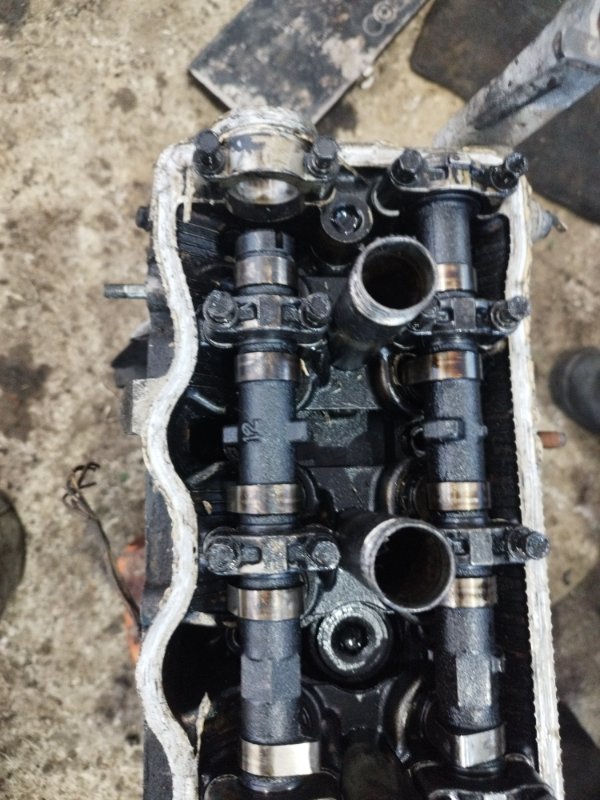 Головка блока цилиндров Toyota Carina 1989 st170