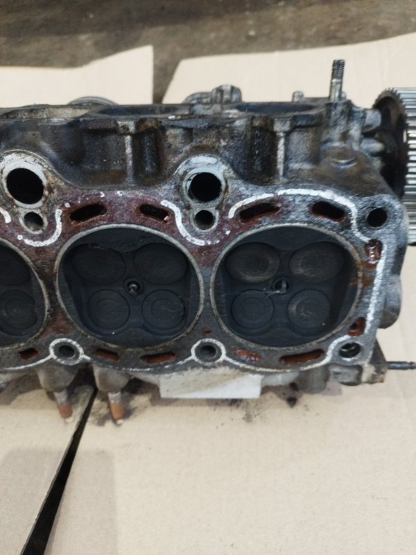 Головка блока цилиндров Toyota Carina 1989 st170