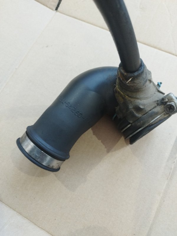 Патрубок воздушного фильтра Toyota CORONA 1995 седан