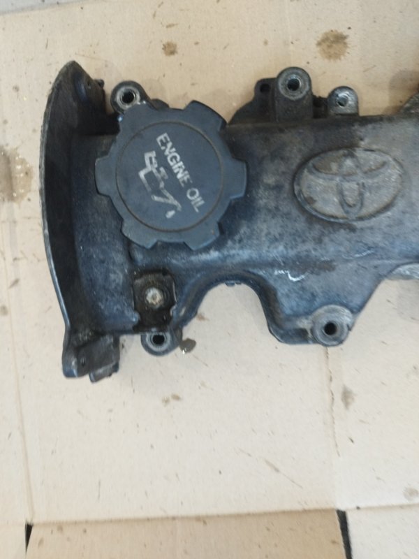 Крышка головки блока цилиндров Toyota CORONA 1995 седан