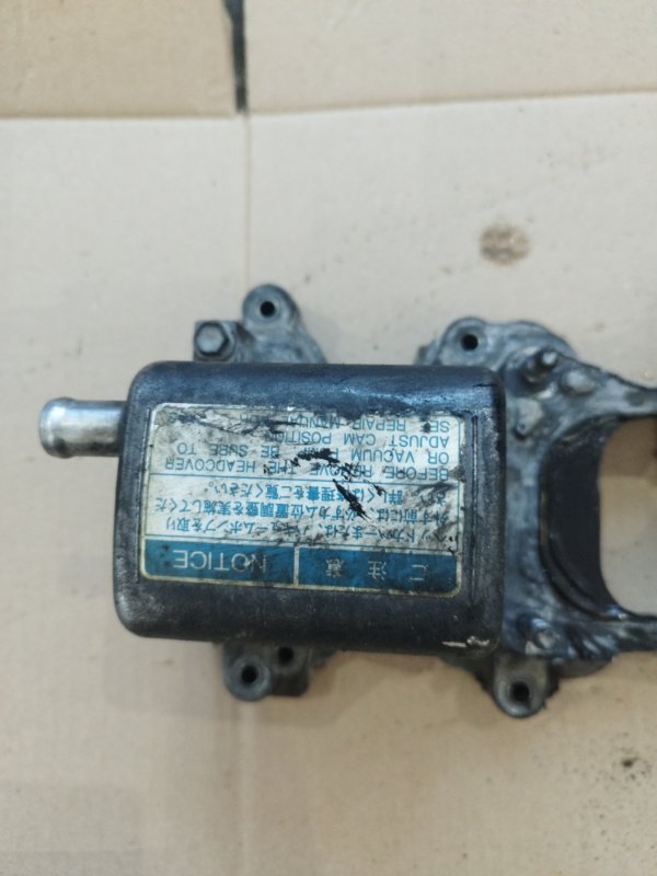 Крышка головки блока цилиндров Toyota CORONA 1995 седан