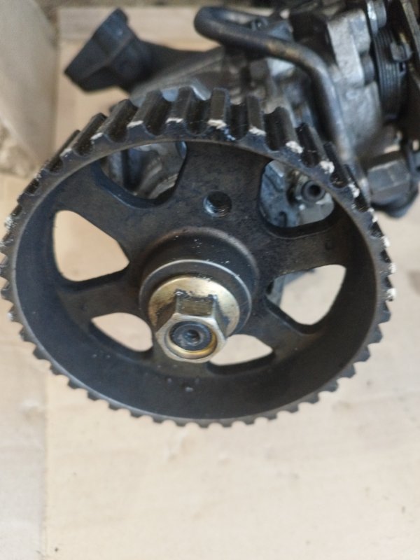 Топливный насос высокого давления Toyota CORONA 1995 седан