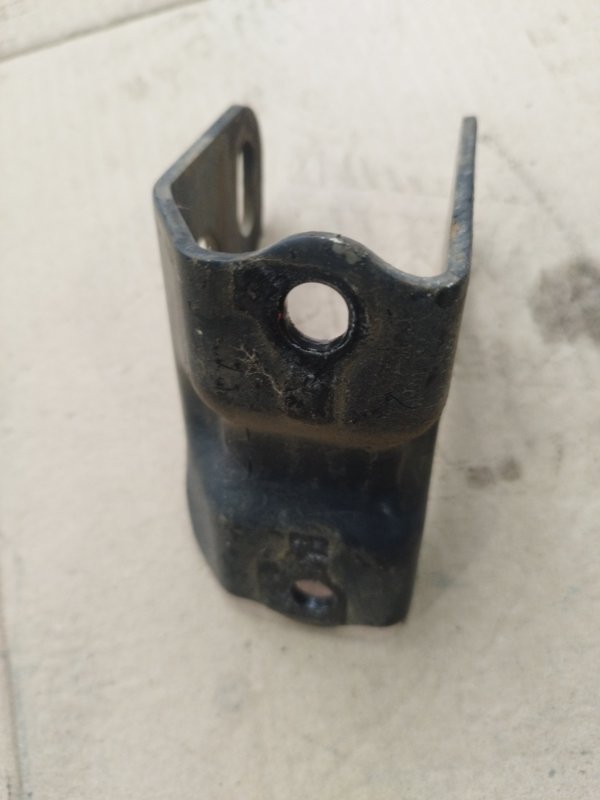 Кронштейн двигателя Toyota CORONA 1995 седан