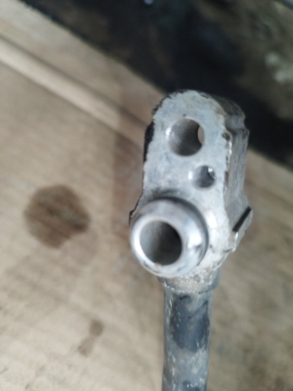 Трубка кондиционера Toyota CORONA 1995 седан