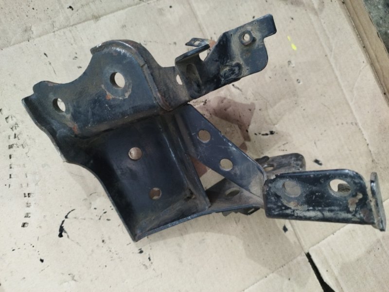 Кронштейн двигателя Toyota CORONA 1995 седан