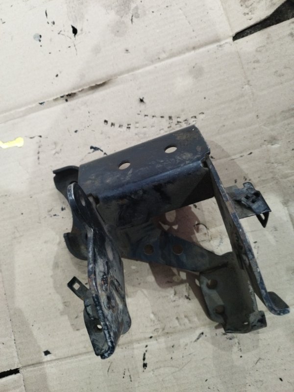 Кронштейн двигателя Toyota CORONA 1995 седан