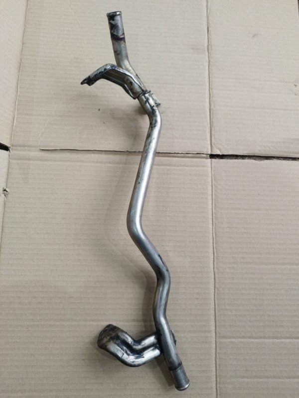 Трубка помпы Toyota CORONA 1995 седан