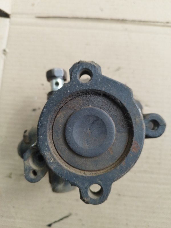 Насос гидроусилителя руля Toyota CORONA 1995 седан