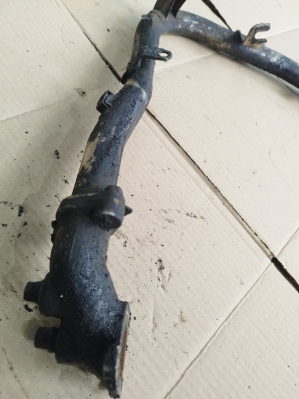 Трубка помпы Toyota CORONA 1995 седан