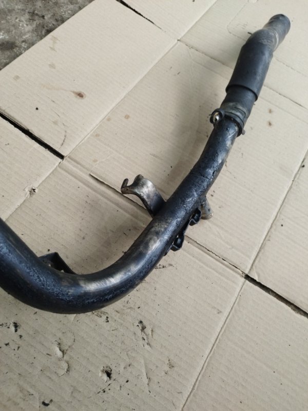 Трубка помпы Toyota CORONA 1995 седан