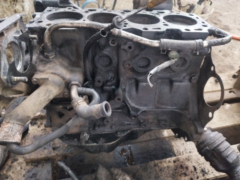 Блок цилиндров Toyota CORONA 1995 седан