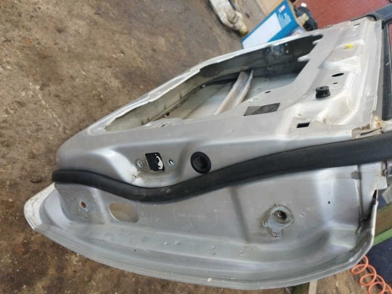 Дверь боковая Ford FOCUS 2