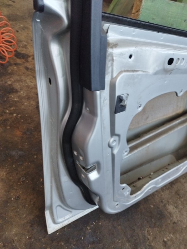 Дверь боковая Ford FOCUS 2