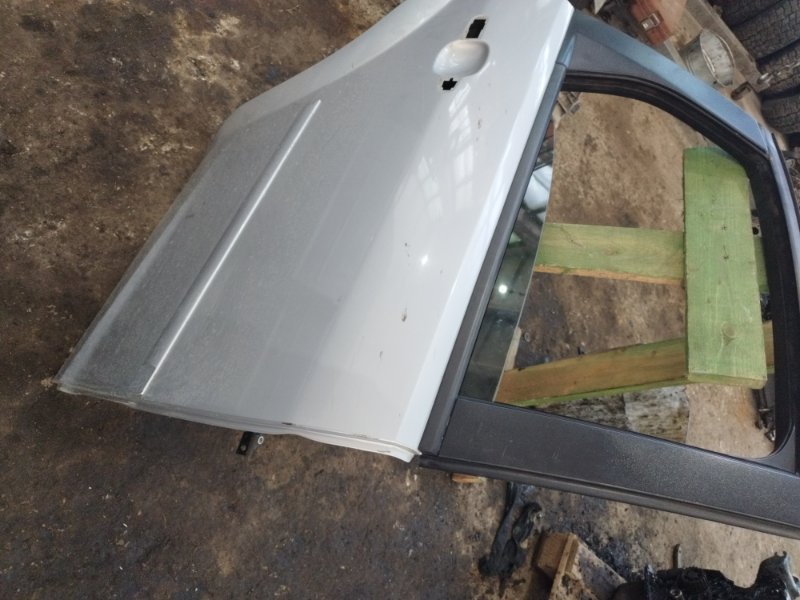 Дверь боковая Ford FOCUS 2