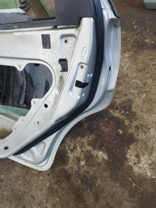 Дверь боковая Ford FOCUS 2