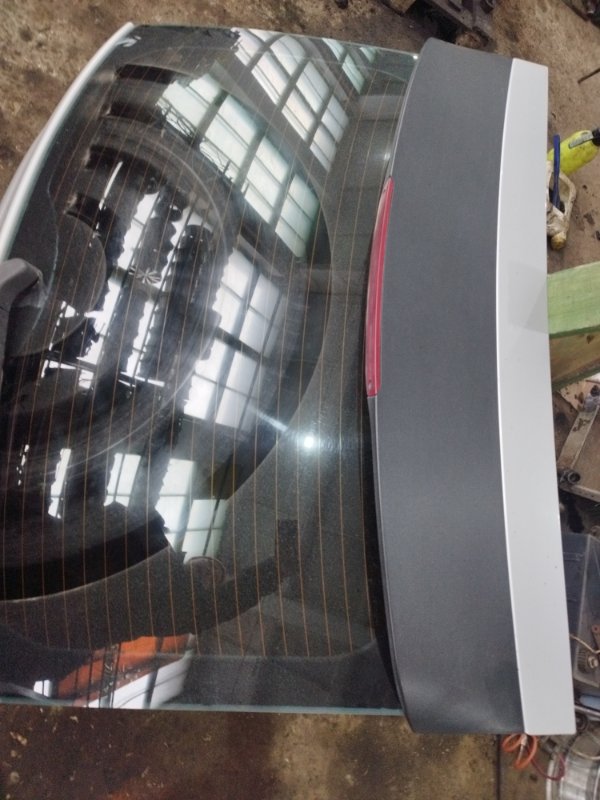 Крышка багажника Ford FOCUS 2