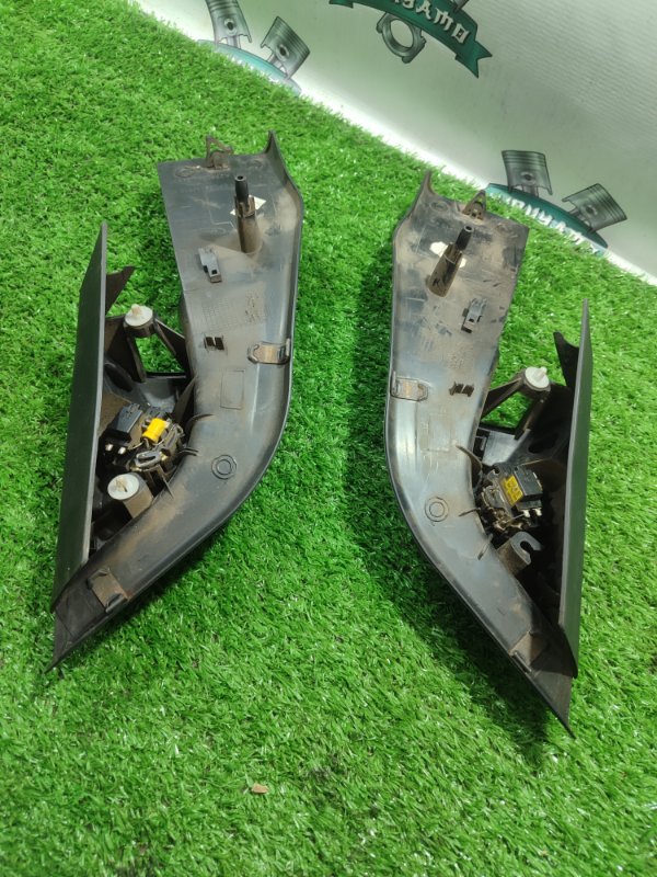 Накладка двери Ford FOCUS 2