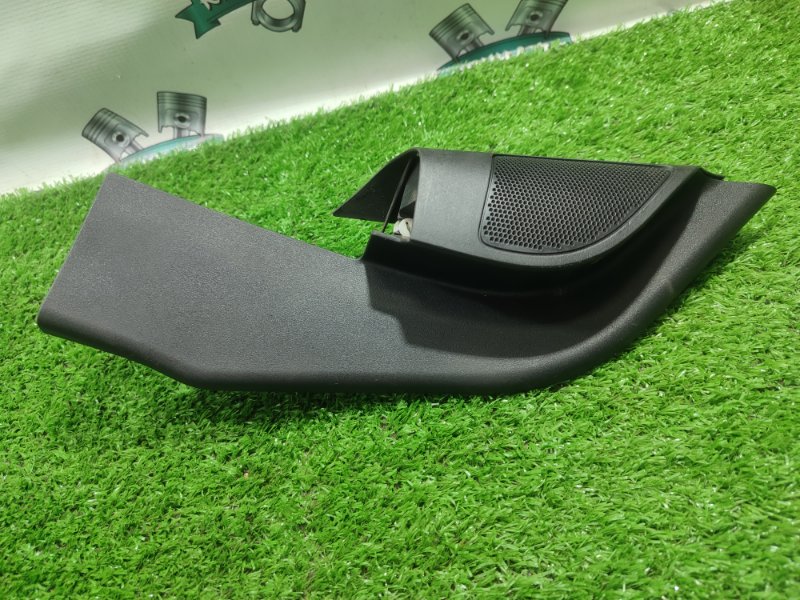 Накладка двери Ford FOCUS 2