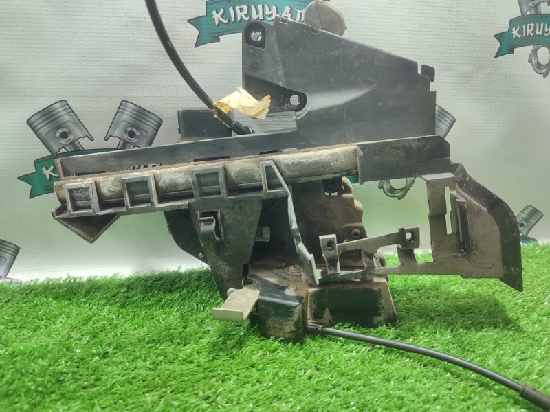 Замок боковой двери Ford FOCUS 2