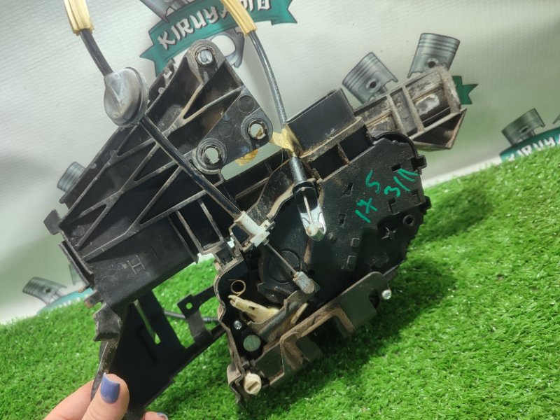 Замок боковой двери Ford FOCUS 2