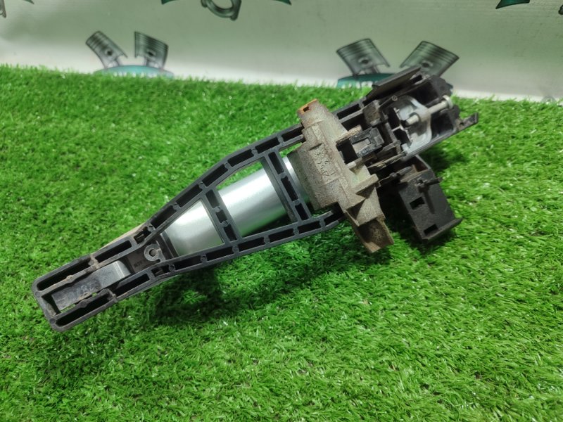 Ручка двери внешняя Ford FOCUS 2