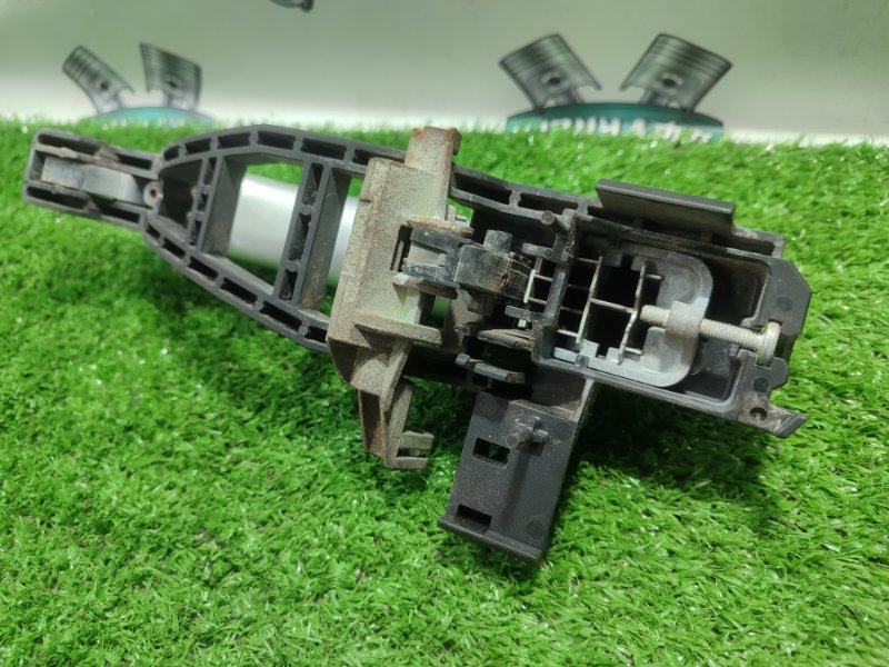 Ручка двери внешняя Ford FOCUS 2