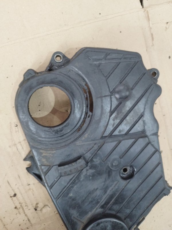 Кожух ГРМ Toyota Carina 1989 st170