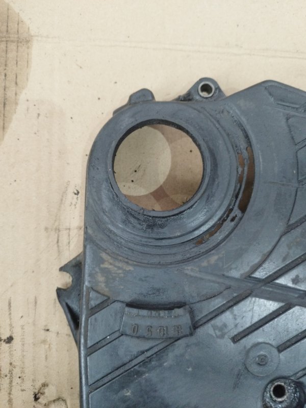 Кожух ГРМ Toyota Carina 1989 st170