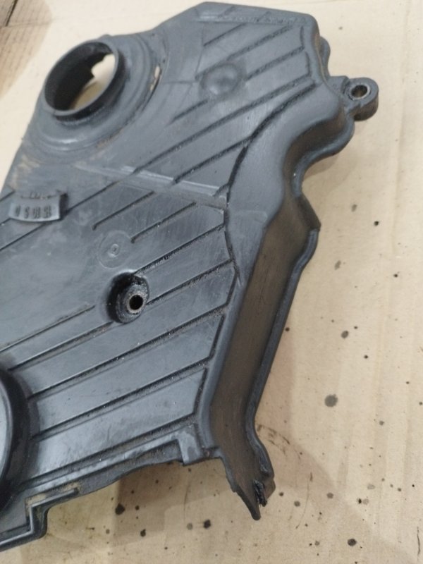 Кожух ГРМ Toyota Carina 1989 st170