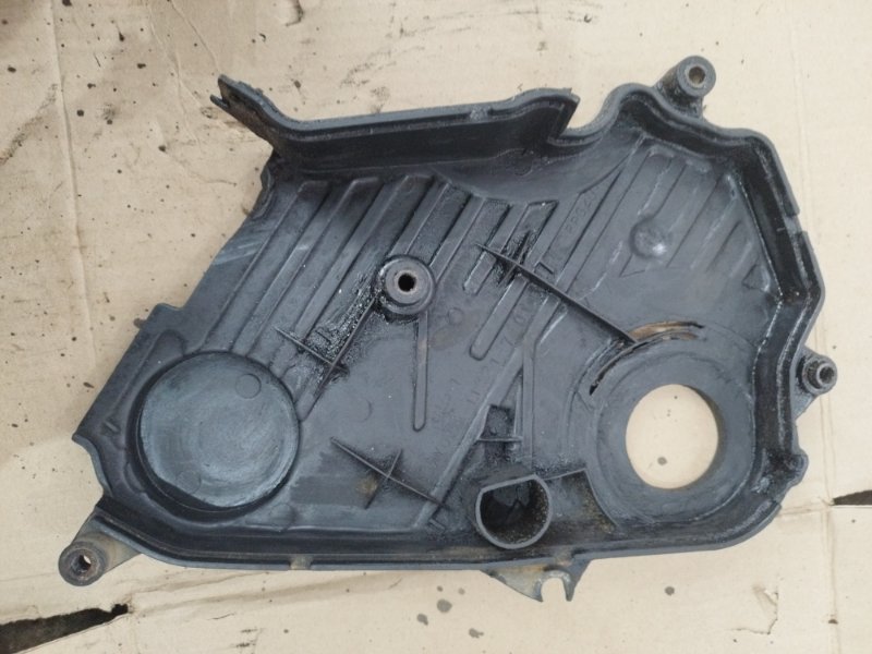 Кожух ГРМ Toyota Carina 1989 st170