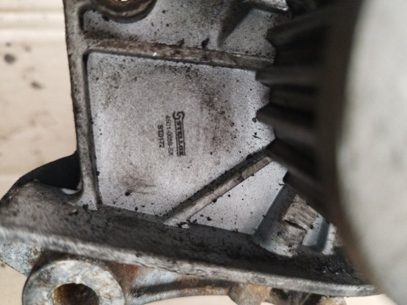 Помпа Toyota Carina 1989 st170