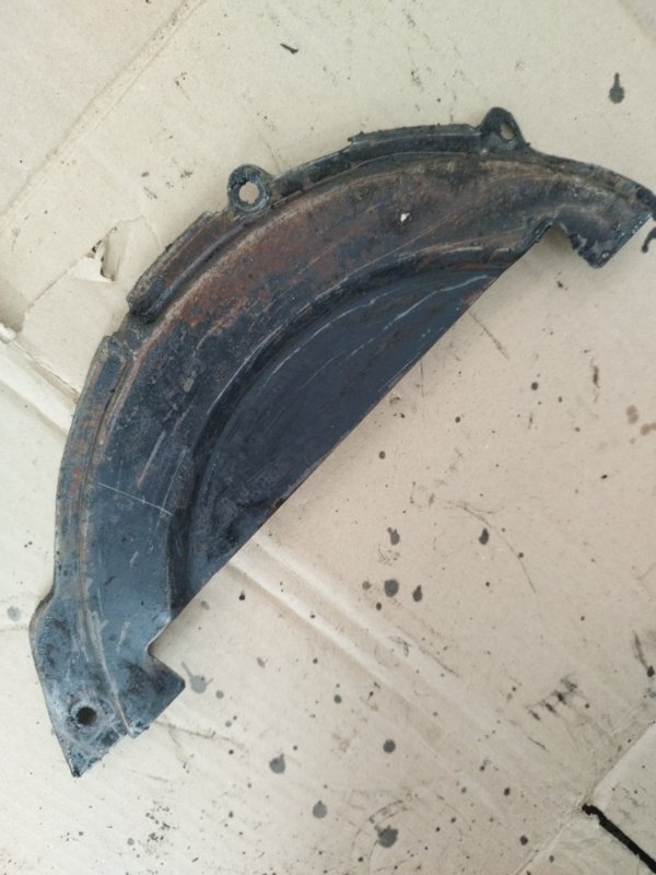 Кожух маховика Toyota Carina 1989 st170