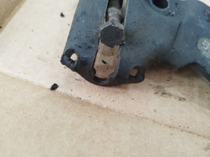 Кронштейн генератора Toyota CORONA 1995 седан