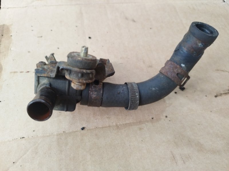 Кран печки Toyota Carina 1989 st170