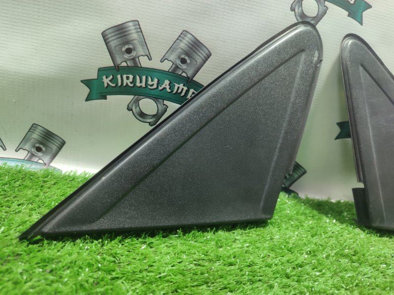 Накладка двери Ford FOCUS 2