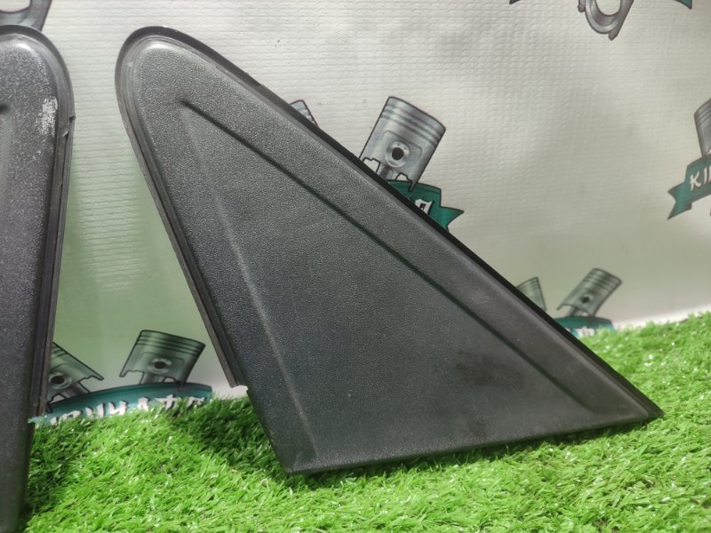 Накладка двери Ford FOCUS 2