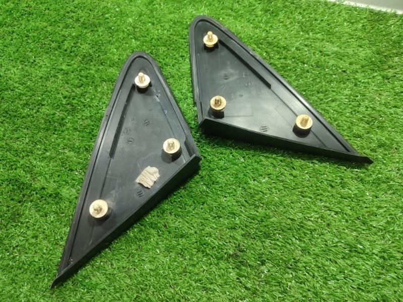 Накладка двери Ford FOCUS 2