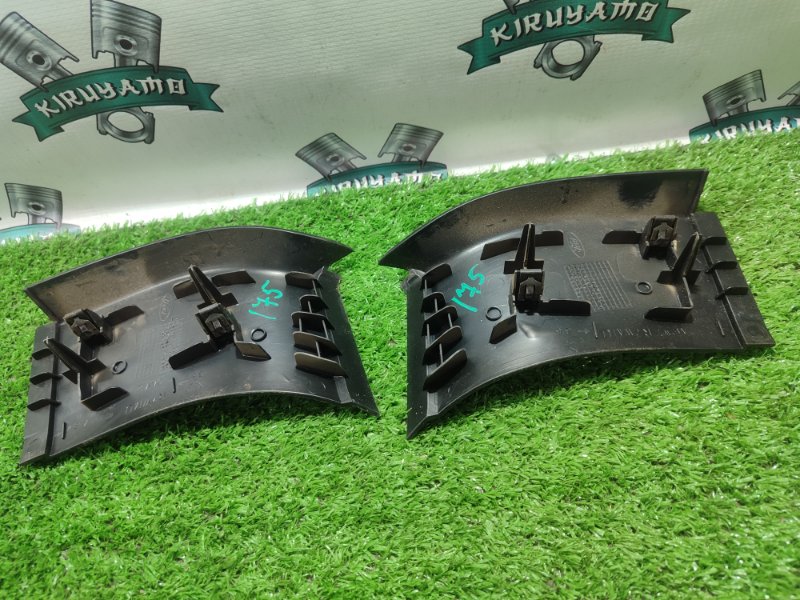 Обшивка багажника Ford FOCUS 2