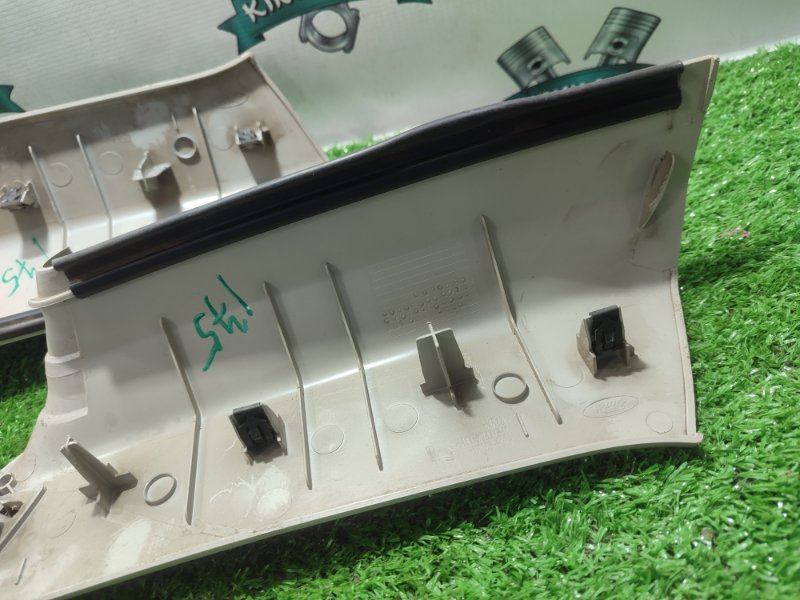 Накладка в салоне Ford FOCUS 2