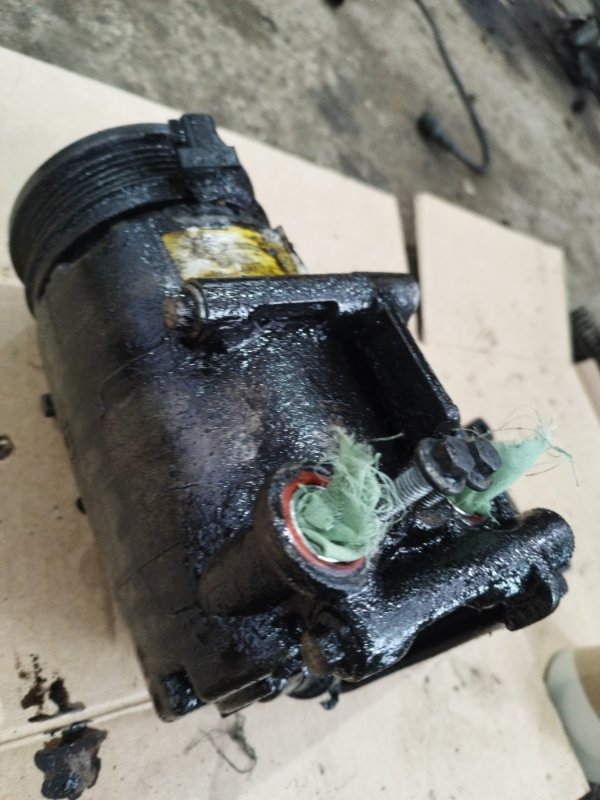 Компрессор кондиционера Ford FOCUS 2