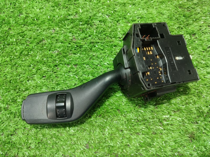 Подрулевой переключатель поворотников Ford FOCUS 2