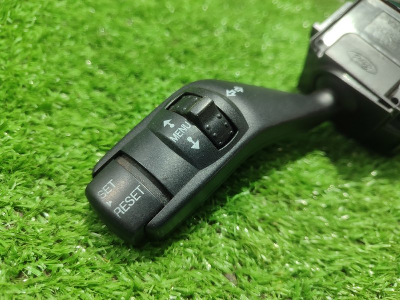 Подрулевой переключатель поворотников Ford FOCUS 2