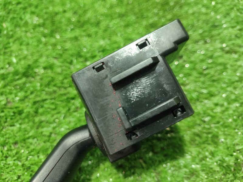 Подрулевой переключатель поворотников Ford FOCUS 2