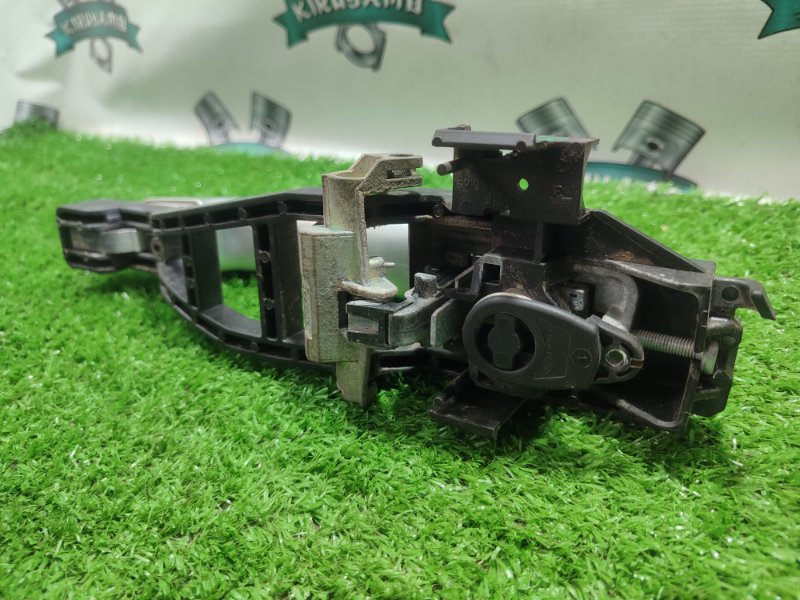 Ручка двери внешняя Ford FOCUS 2