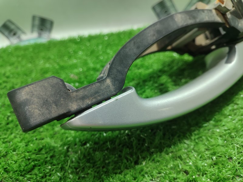 Ручка двери внешняя Ford FOCUS 2