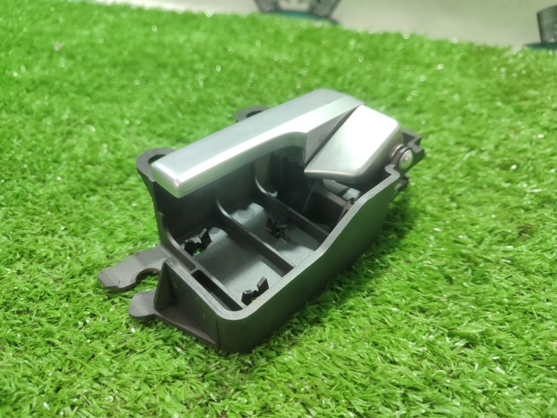 Ручка двери внутренняя Ford FOCUS 2