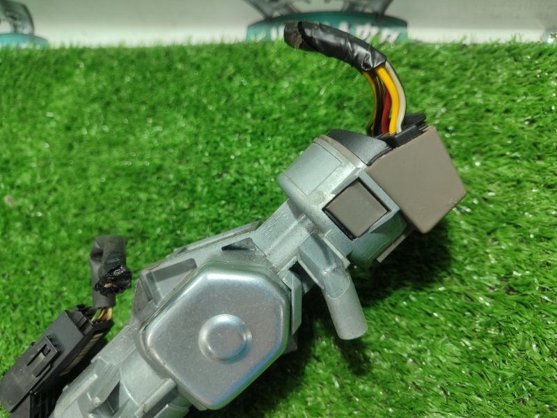 Замок зажигания Ford FOCUS 2