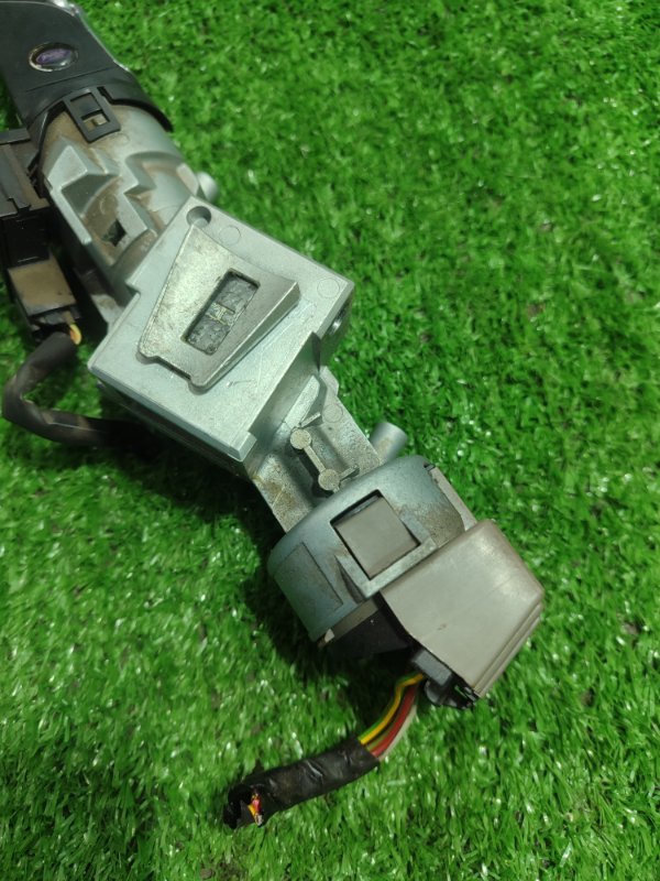 Замок зажигания Ford FOCUS 2